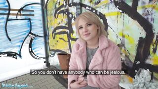 Public Porn Short hair blonde amateur teen with soft natural body picked up as bus stop