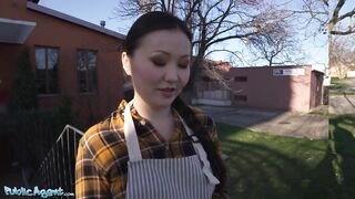 Public Porn Asian Babe Luna Truelove Offers Her Cream Cakes for a Creampie