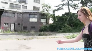 PublicPorn Brunette having sex outdoors in the bushes