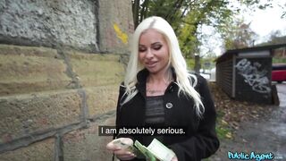 Public Porn - Teacher in her 40s takes the risk of her life