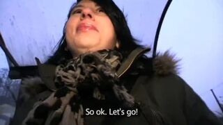 PublicPorn Jana fucks me in the car for money