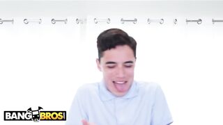 Hot - Juan El Caballo Loco Practicing His Sex Moves Like A Dork