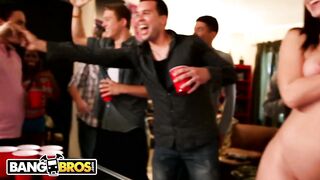 Hot - Jada Stevens, Remy LaCroix & Dillion Harper On Dorm Invasion!