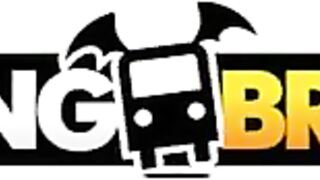 Hot - Kelsi Monroe Auditions For Jmac By Twerking Her Big Ass