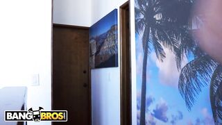 Hot - OMG Happy Wednesday, FUCK! With Phoenix Marie & Jade Jantzen