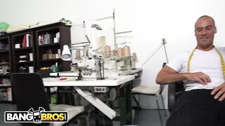 Hot - Selena Adams & Aaliyah Grey Try On Bikinis For Sean Lawless