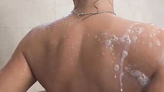 Step-son fucks his step-mom Lisa Ann and his amateur girlfriend Ava Taylor