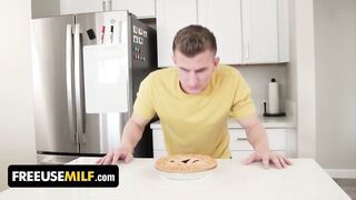 Stepmom Crystal Clark Offers Her Pussy To Stepson After No Nut November Challenge - Hot Milf