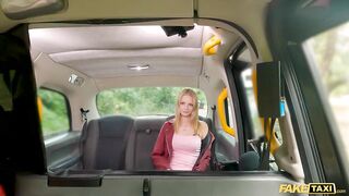 Sex Taxi I'm fucking my friends GIRLFRIEND in my Taxi