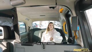 Sex Taxi Stunning Lingerie Model is Happy to have Hard Fast Sex with the driver