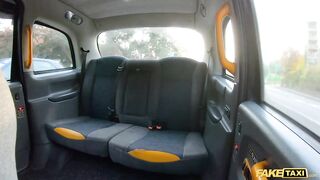 Sex Taxi Brunette Italian just wants to let the taxi driver fuck her brains out