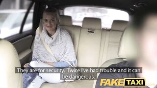 Sex Married lady sucks and fucks driver