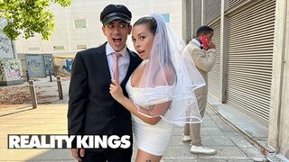 Hot Porn - Yae Triplex Needs Some Wedding-Day Dick & Lucky Chauffeur Jordi Fits The Bill