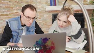 Hot Porn - Jasmine Wilde Strokes David Lee's Dick Under The Table While Everybody Is Studying