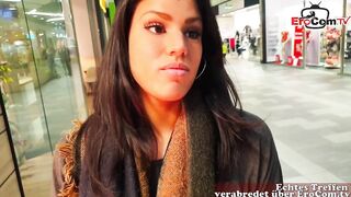 Horny Latina has sex date with a strange man via fuck app