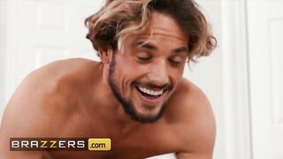 Hot - Horny dude massage and fuck his stepmom Becky Bandini