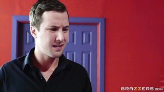 Brandy Aniston wants anal badly - Hot