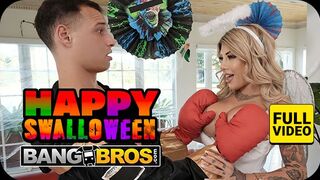 Hot - Kitana Montana Wants Selfies But Ends Up Gagging On Her Stepson's Cock Before The Hallowe