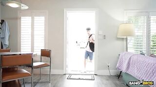 Hot - Spencer Scott Gets Caught Masturbating In The Shower By Her Stepson So She Invites Him In