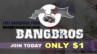 Hot - Glorious Brunette PAWG Dani Daniels On Top Performing Reverse Cowgirl