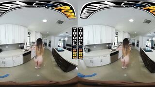 VIRTUAL PORN - Horny Maid Valerica Steele Cleaning Dishes While Getting Dirty