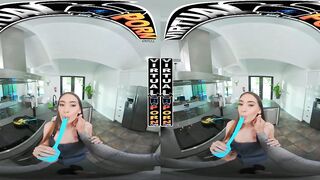VIRTUAL PORN - Cum Enjoy Some Breakfast With Sera Ryder In VR