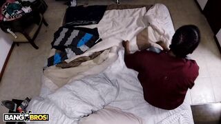 Hot - Colombian MILF Camila Getting BBC From Charlie Mac